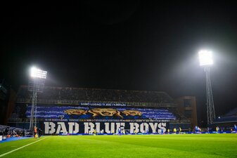 DIe BVB-Fans beschwerten sich über restriktive Kontrollen DIe BVB-Fans beschwerten sich über restriktive Kontrollen
