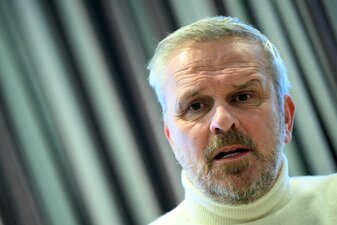 Dietmar Hamann sieht Manuel Neuer als mögliche Bayern-Schwachstelle. Dietmar Hamann sieht Manuel Neuer als mögliche Bayern-Schwachstelle.