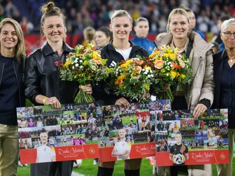 Frohms kritisiert Hrubesch: "Kommunikation nicht glücklich" Frohms kritisiert Hrubesch: "Kommunikation nicht glücklich"