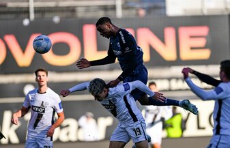 Foto: Paderborn nach Sieg in Elversberg weiter an der Spitze