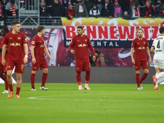 Krise spitzt sich zu: Leipzig geht gegen Wolfsburg unter Krise spitzt sich zu: Leipzig geht gegen Wolfsburg unter