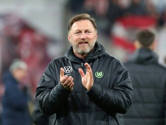 DFB-Pokal: Hasenhüttl hofft auf "Schub" nach Leipzig-Erfolg DFB-Pokal: Hasenhüttl hofft auf "Schub" nach Leipzig-Erfolg