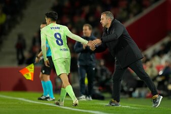Barça-Trainer Flick führt seine Elf in Mallorca zum Erfolg. Barça-Trainer Flick führt seine Elf in Mallorca zum Erfolg.
