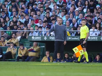 Flick sieht Rot bei Barca-Remis Flick sieht Rot bei Barca-Remis