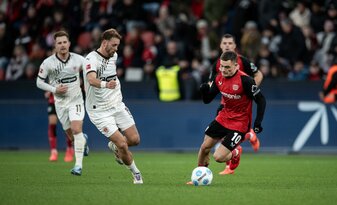 Auch gegen St. Pauli kaum zu stoppen: Florian Wirtz. Auch gegen St. Pauli kaum zu stoppen: Florian Wirtz.