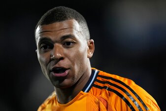 Kylian Mbappé hat sich in einem TV-Interview zu den Vergewaltigungsvorwürfen geäußert. Kylian Mbappé hat sich in einem TV-Interview zu den Vergewaltigungsvorwürfen geäußert.
