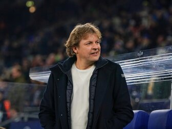 Schalke: Mulder bleibt Sportdirektor bis Saisonende Schalke: Mulder bleibt Sportdirektor bis Saisonende