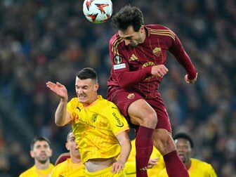 Hummels gewinnt mit Rom - wieder Pleite für Moukoko Hummels gewinnt mit Rom - wieder Pleite für Moukoko