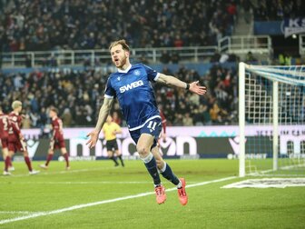 Elfmeterfestival: Siwsiwadse führt KSC aus Ergebniskrise Elfmeterfestival: Siwsiwadse führt KSC aus Ergebniskrise