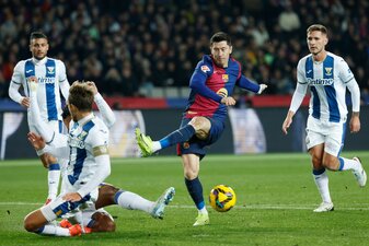 Auch Robert Lewandowski (Mitte) konnte die Niederlage des FC Barcelona in der Liga nicht verhindern Auch Robert Lewandowski (Mitte) konnte die Niederlage des FC Barcelona in der Liga nicht verhindern