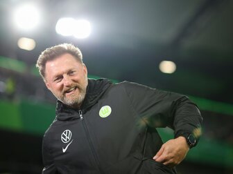 Hasenhüttl freut sich auf "schönen Abschluss" mit Wolfsburg Hasenhüttl freut sich auf "schönen Abschluss" mit Wolfsburg