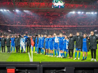 "Nicht das Wichtigste": Der Sport trauert und nimmt sich zurück "Nicht das Wichtigste": Der Sport trauert und nimmt sich zurück