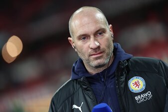 Daniel Scherning bleibt Trainer bei Eintracht Braunschweig. Daniel Scherning bleibt Trainer bei Eintracht Braunschweig.