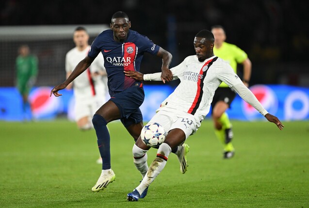 Randal Kolo Muani ist kein Thema mehr bei Paris Saint-Germain. Greift jetzt der FC Chelsea zu? | Foto: Mike Hewitt/Getty Images