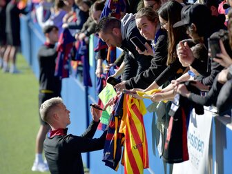 Barca: Olmo und Victor erhalten vorläufige Spielerlaubnis Barca: Olmo und Victor erhalten vorläufige Spielerlaubnis
