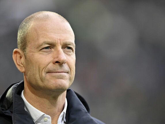 FC Augsburg: Neuer Schwung auf neuem Rasen?