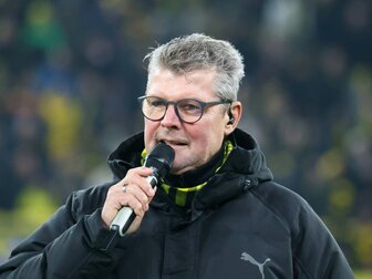 Am Stadionmikrofon: Dickel weint um de Beer Am Stadionmikrofon: Dickel weint um de Beer