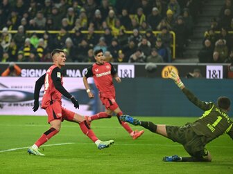Keine Abwehr, keine Chance: Bayer stürmt die BVB-Festung Keine Abwehr, keine Chance: Bayer stürmt die BVB-Festung