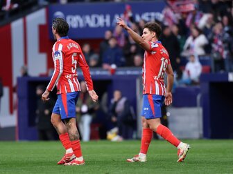 Achter Sieg in Serie: Atletico übernimmt Tabellenspitze Achter Sieg in Serie: Atletico übernimmt Tabellenspitze