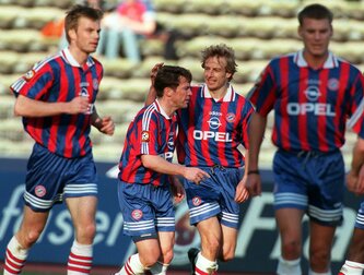 In einer neuen ZDF-Doku sprechen Lothar Matthäus und Jürgen Klinsmann über ihre Rivalität bei den Bayern. In einer neuen ZDF-Doku sprechen Lothar Matthäus und Jürgen Klinsmann über ihre Rivalität bei den Bayern.