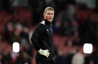 Loris Karius kehrt in die Bundesliga zurück. Loris Karius kehrt in die Bundesliga zurück.