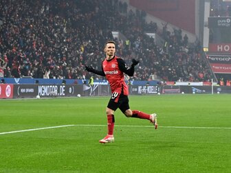 Traumhafter Grimaldo-Freistoß: Bayer besteht gegen Mainz Traumhafter Grimaldo-Freistoß: Bayer besteht gegen Mainz
