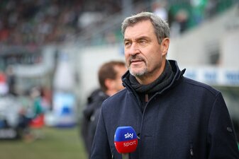 Bayerns Ministerpräsident Söder sieht beim FC Bayern noch keinen Anlass zur Sorge. Bayerns Ministerpräsident Söder sieht beim FC Bayern noch keinen Anlass zur Sorge.