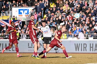 Hattrick perfekt: Ulms Telalović trifft zum 3:0 gegen Regensburg. Hattrick perfekt: Ulms Telalović trifft zum 3:0 gegen Regensburg.