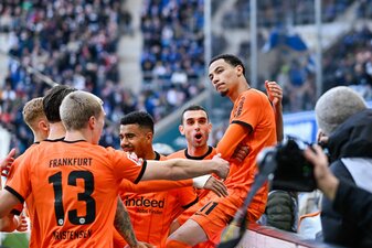 Lässt sich feiern: Eintracht-Torschütze Hugo Ekitiké Lässt sich feiern: Eintracht-Torschütze Hugo Ekitiké