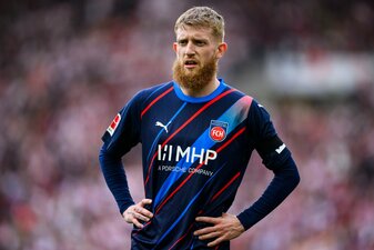 Jan-Niklas Beste steht wohl vor einem Wechsel zum SC Freiburg Jan-Niklas Beste steht wohl vor einem Wechsel zum SC Freiburg