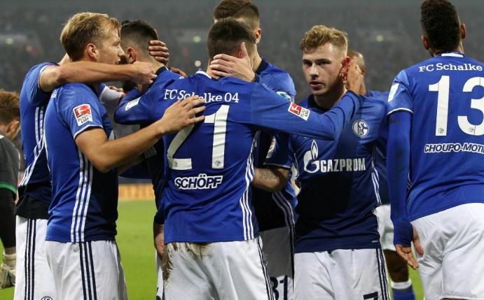 Schalke gewinnt verdient mit 3:1 (Quelle: FIRO/SID)
<br>© 2016 SID