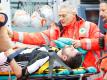 Barzagli musste verletzt ins Krankenhaus gebracht werden (Quelle: PIXATHLON/SID)
<br>© 2016 SID