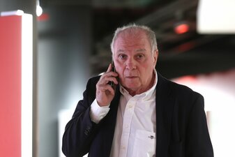 Aus Sicht von Uli Hoeneß muss Bayer Leverkusens Florian Wirtz zum FC Bayern München. | Foto: Alexander Hassenstein/Getty Images Aus Sicht von Uli Hoeneß muss Bayer Leverkusens Florian Wirtz zum FC Bayern München. | Foto: Alexander Hassenstein/Getty Images