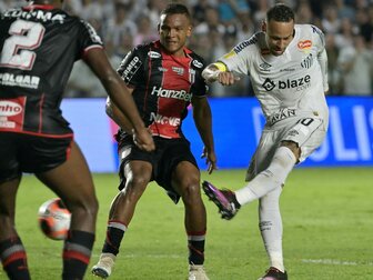 Foto: Neymar feiert 52-Minuten-Comeback für Santos