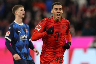 Jamal Musiala hat zuletzt seinen Vertrag beim FC Bayern München bis 2030 verlängert. | Foto: Alexander Hassenstein/Getty Images Jamal Musiala hat zuletzt seinen Vertrag beim FC Bayern München bis 2030 verlängert. | Foto: Alexander Hassenstein/Getty Images