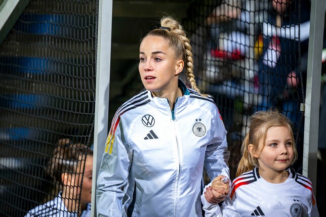 Nun Stammkapitänin: Giulia Gwinn.