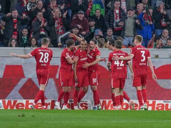 Zwei Traumtore: Freiburg auf Königsklassen-Kurs Zwei Traumtore: Freiburg auf Königsklassen-Kurs