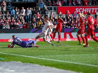 Später Ausgleich: Düsseldorf rettet Punkt in Köln Später Ausgleich: Düsseldorf rettet Punkt in Köln