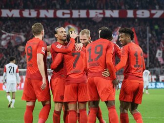 Eberl lobt starke Bayern: "Bravourös gemacht" Eberl lobt starke Bayern: "Bravourös gemacht"