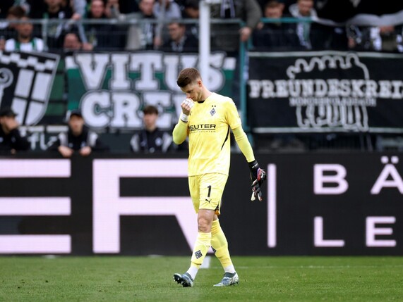 Gladbach: Kapitän Omlin für ein Spiel gesperrt