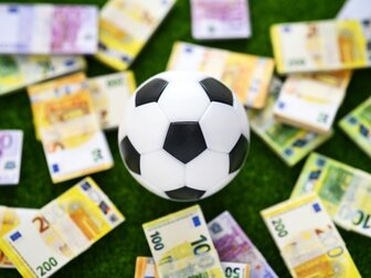 Milliardensummen: Serie A im Schuldensumpf Milliardensummen: Serie A im Schuldensumpf