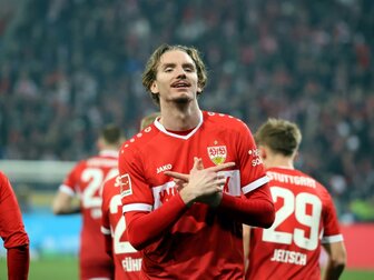 "Zwei-Meter-Messi-Musiala": Lob für VfB-Shootingstar Woltemade "Zwei-Meter-Messi-Musiala": Lob für VfB-Shootingstar Woltemade