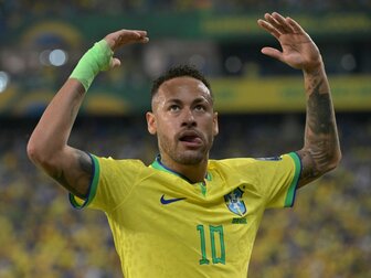 Nach 16 Monaten: Neymar zurück in Brasiliens Nationalteam Nach 16 Monaten: Neymar zurück in Brasiliens Nationalteam