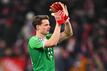 Jonas Urbig nach seinem Bayern-Debüt gegen Leverkusen.