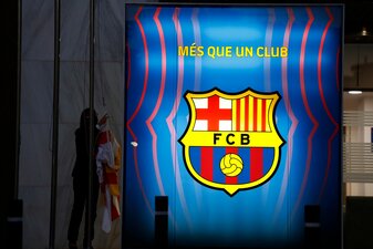 Foto: Teamarzt gestorben: Barça-Spiel kurz vor Anpfiff abgesagt