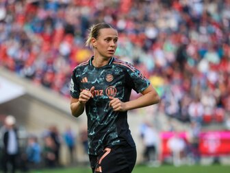 Bis 2027: Nationalspielerin Bühl bleibt bei den Bayern Bis 2027: Nationalspielerin Bühl bleibt bei den Bayern