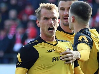 3. Liga: Spitzenreiter Dresden schwächelt 3. Liga: Spitzenreiter Dresden schwächelt
