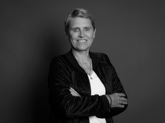 DFB trauert um Ex-Nationalspielerin Fitschen DFB trauert um Ex-Nationalspielerin Fitschen