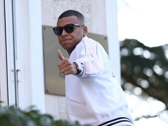 Mbappé vor Rückkehr: Kein Bruch mit Deschamps Mbappé vor Rückkehr: Kein Bruch mit Deschamps