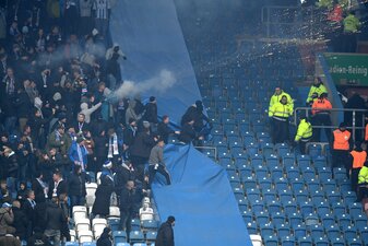 Hansa Rostock hat genug von den Ausschreitungen der eigenen Fans. Hansa Rostock hat genug von den Ausschreitungen der eigenen Fans.